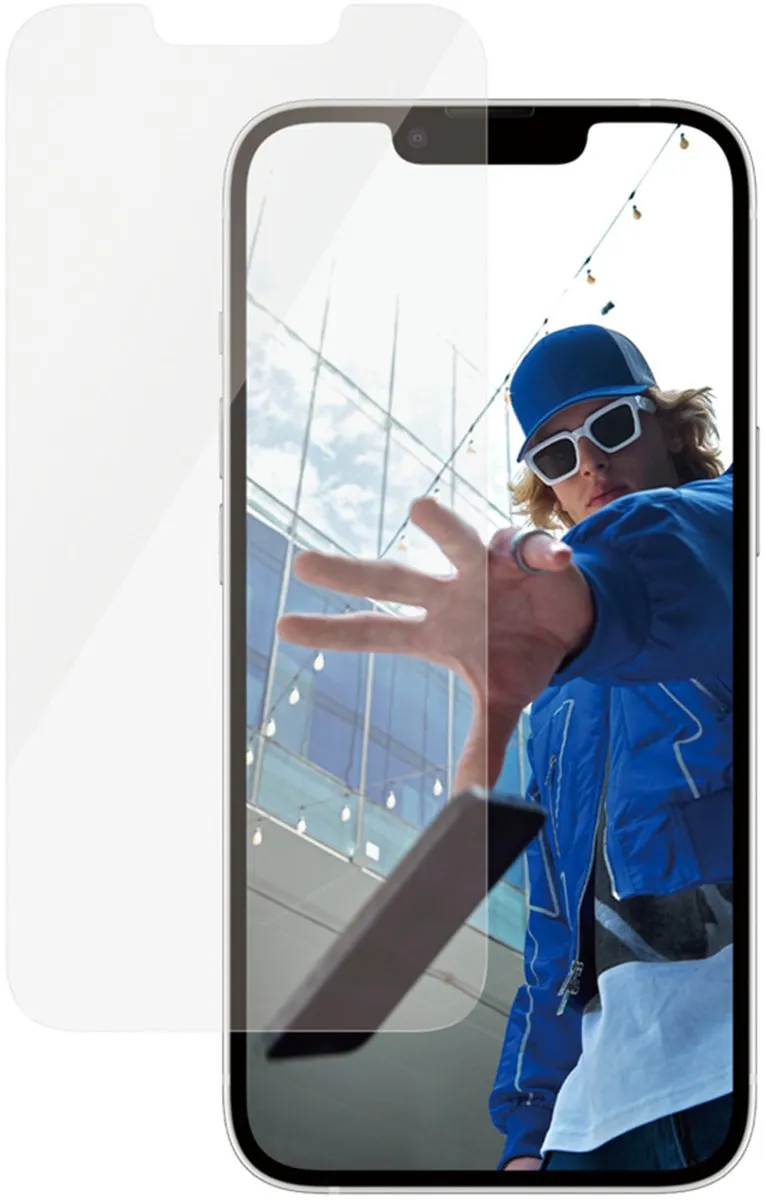 PanzerGlass Classic Fit iPhone 13 Glazen Screenprotector - Case Friendly