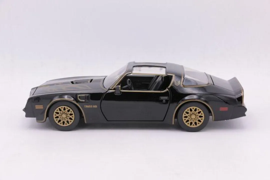 Jada Toys 1/24 Pontiac Firebird Trans Am Smokey & The Bandit - 19232 - Zwart
