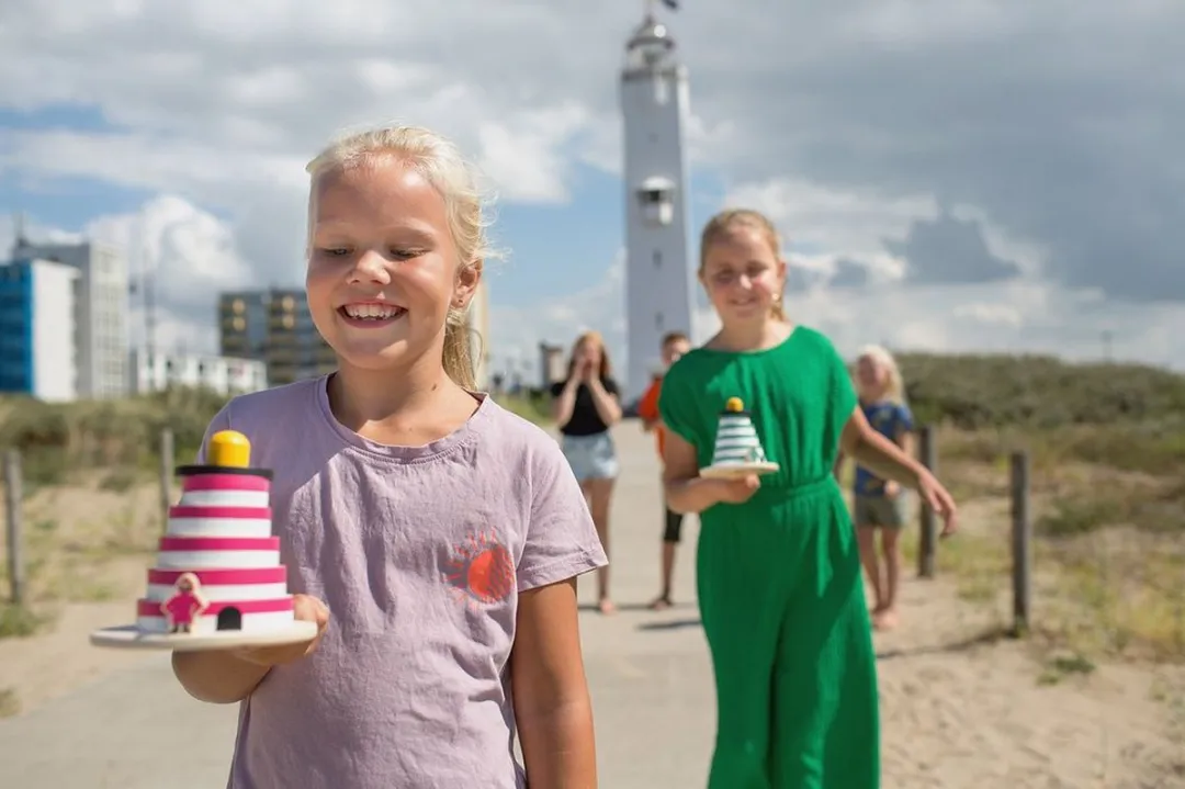 BS Toys Vuurtoren Estafette - 2 tot 8 Spelers - Multikleur