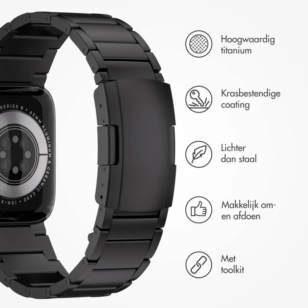 Accezz Mat Titanium Bandje - Apple Watch 42mm - Zwart