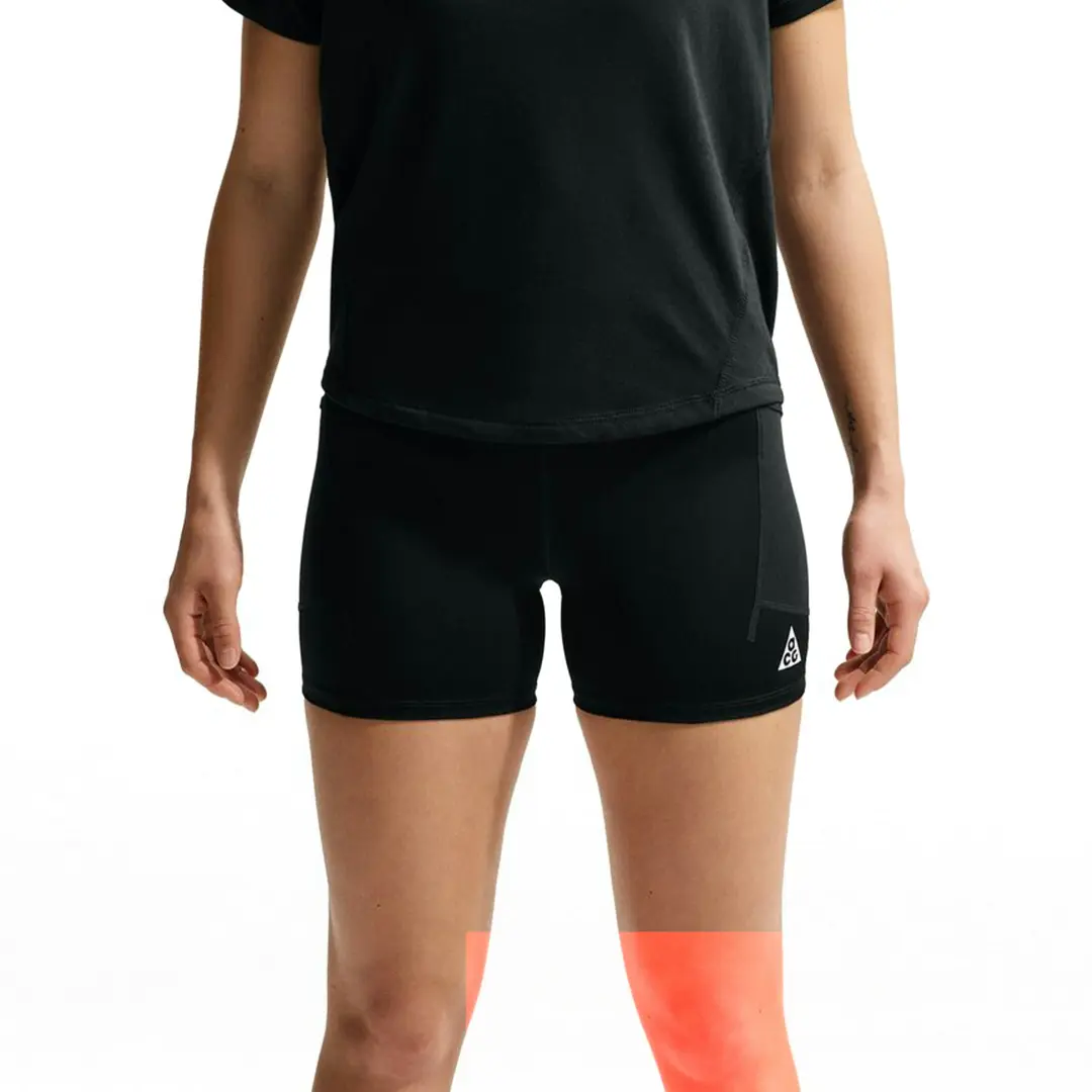 Nike ACG Trail Dri-FIT High-Rise 4 Inch Short Tights Dames Mt. M Zwart