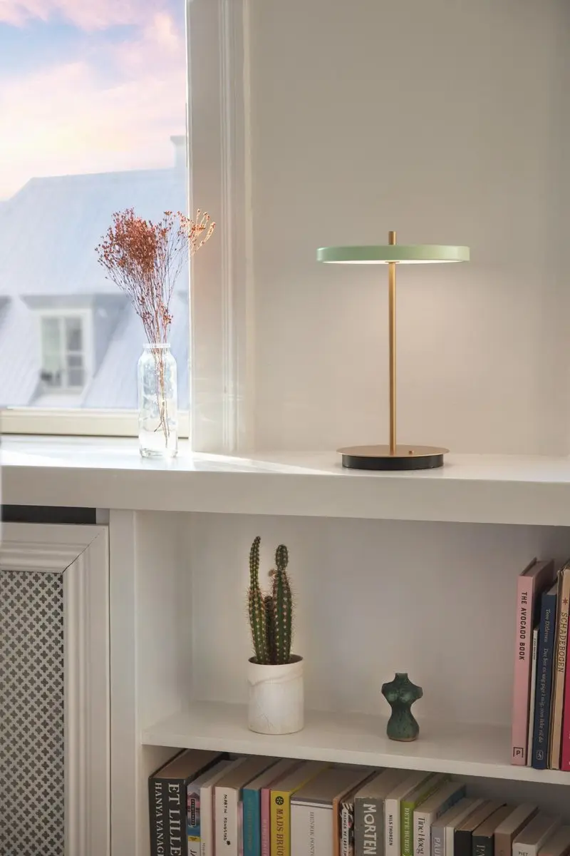 UMAGE Asteria Move LED Tafellamp - Oplaadbaar - Rosé - afbeelding 4 van 6