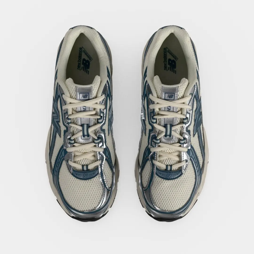 New Balance 740