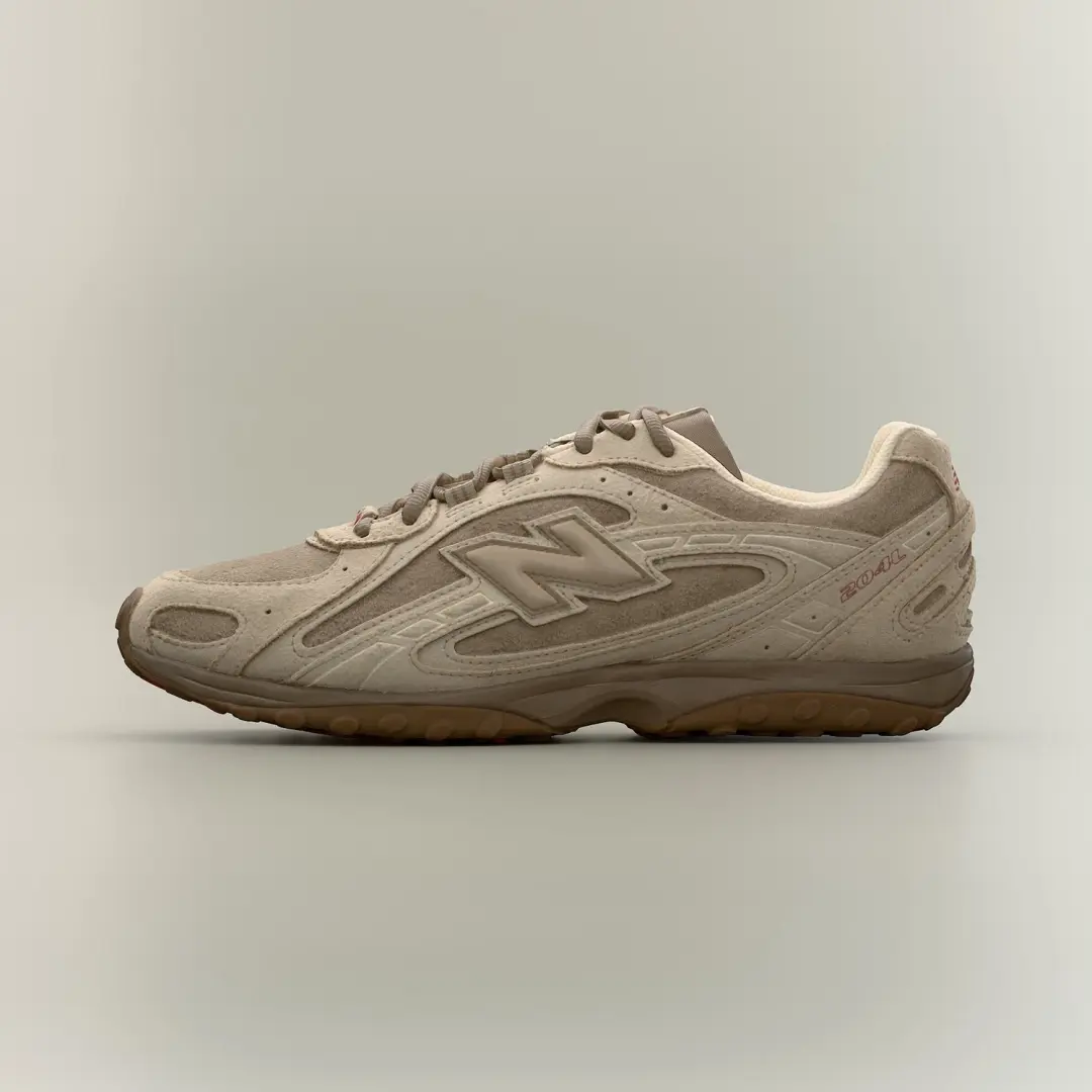 New Balance 204L