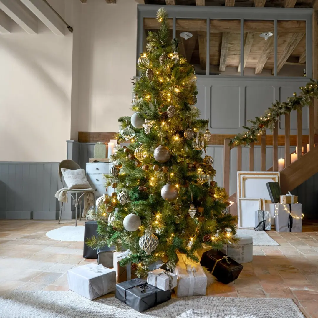 Loberon Kerstboom Aure - 116cm - Groen - afbeelding 2 van 6