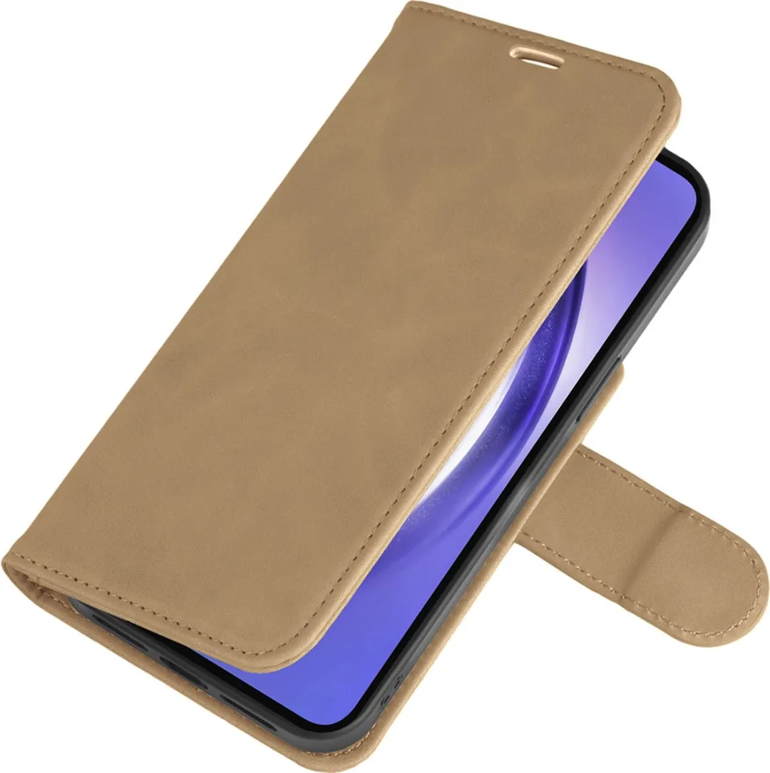 Just in Case Bookcase Hoesje Samsung Galaxy A35 - Kunstleer - 4 Pasjes - Bruin