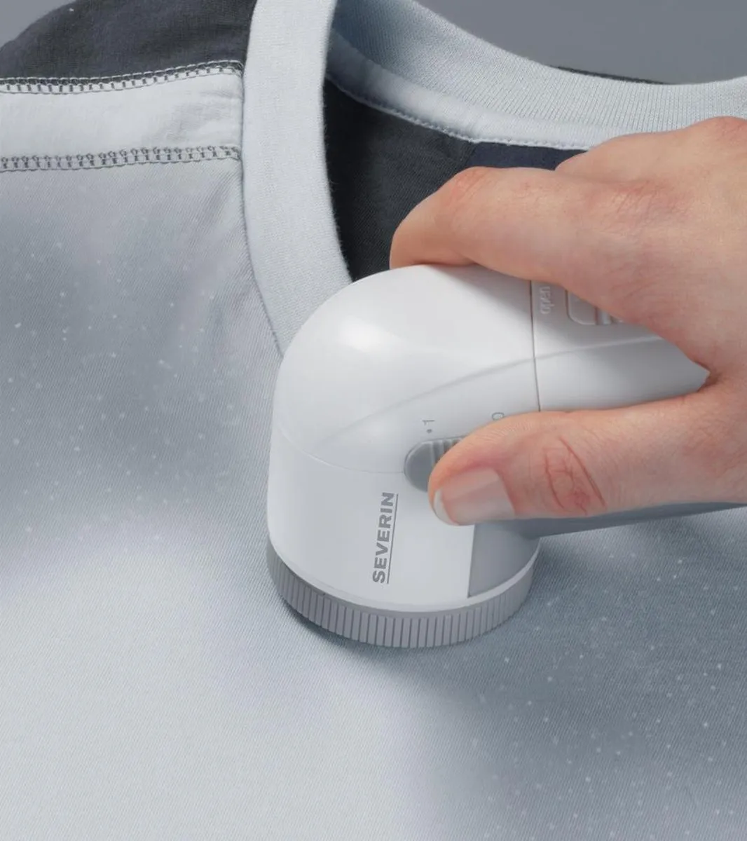 Severin CS 7976, Pluizendief met verstelbare afstandhouder, incl. batterijen