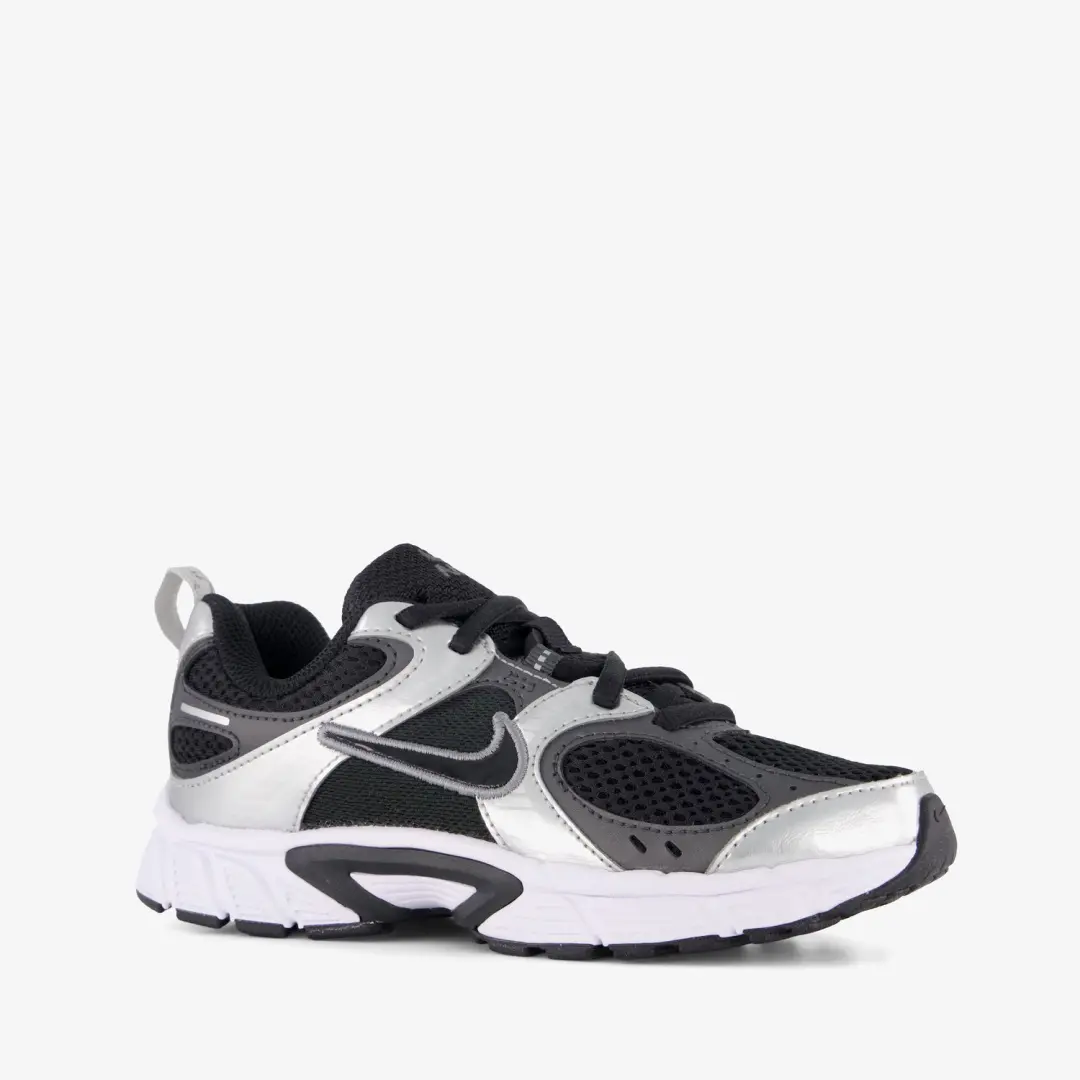 Nike V5 RNR Sneakers