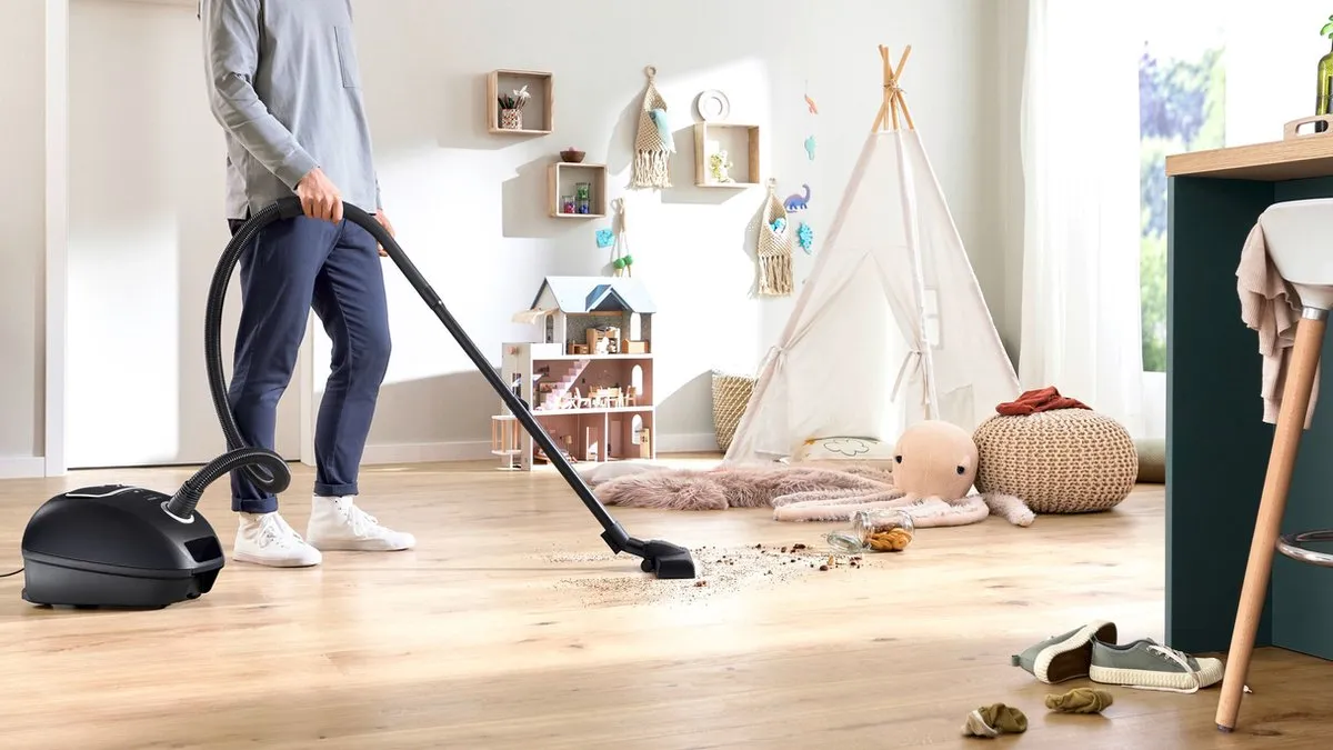 Bosch BGB41BA1 Stofzuiger met zak - 600W - 4L - Zwart