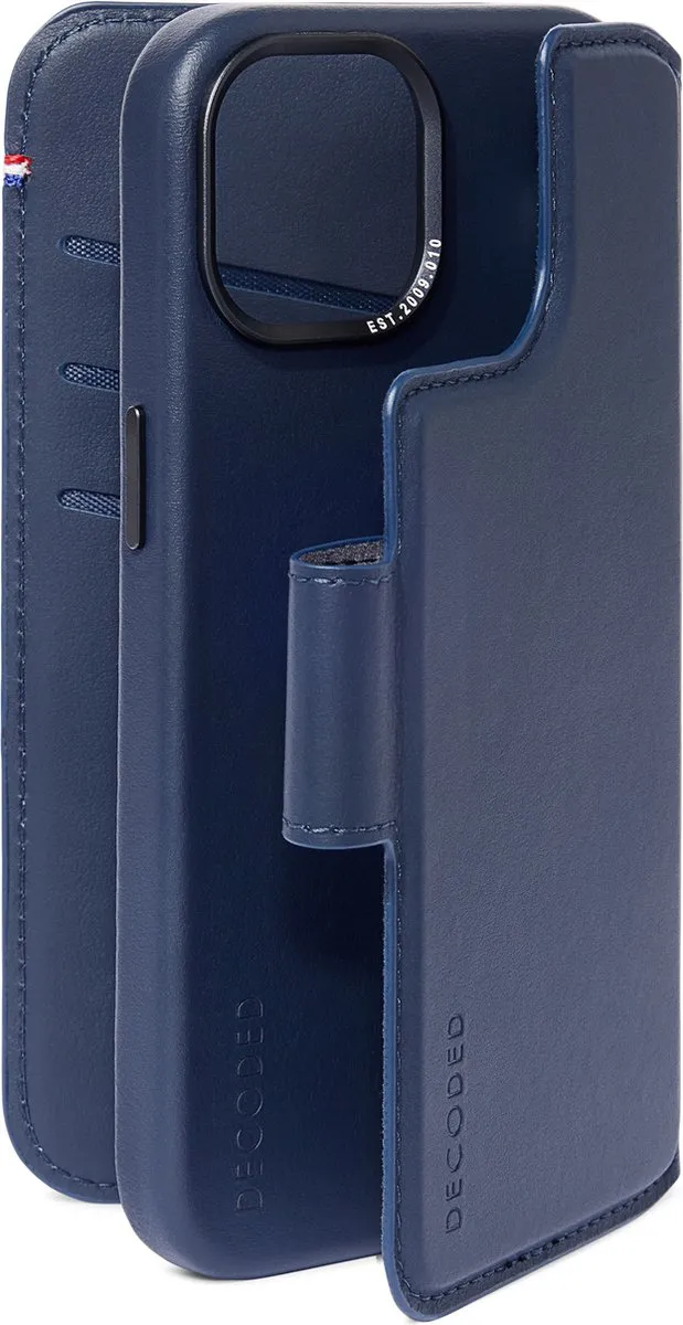 Decoded D24IPO15DW5NY iPhone 15 Hoesje - Magnetisch 2-in-1 - True Navy Blauw