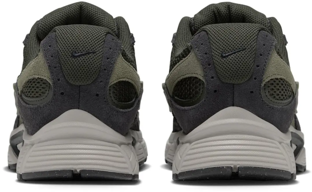 Nike V5 RNR Suede Sneakers - Groen - Maat 45 - Heren - afbeelding 2 van 6