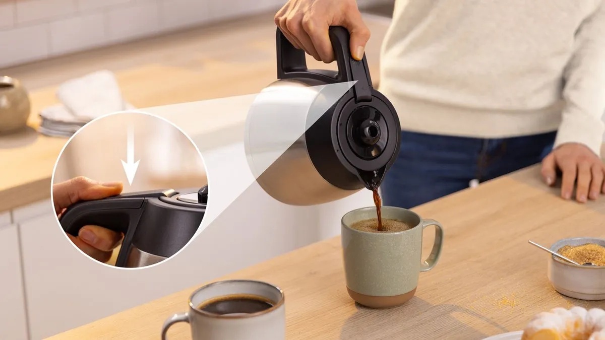 Bosch TKA6M273 MyMoment Koffiezetapparaat 12 Koppen - 1,1L - Zwart