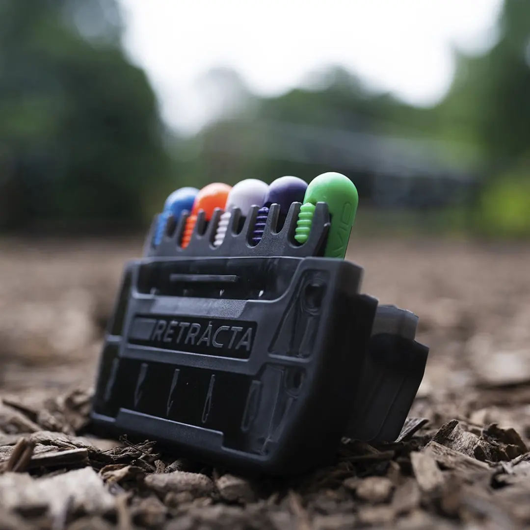 Avid Carp Retracta Tool Storage Case - 5 Naalden - Zwart - afbeelding 5 van 6