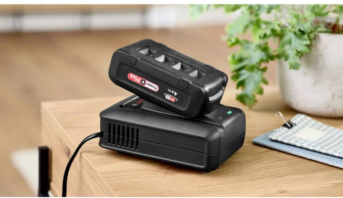 Bosch BHZUC1844 Power for ALL 18V Snellader