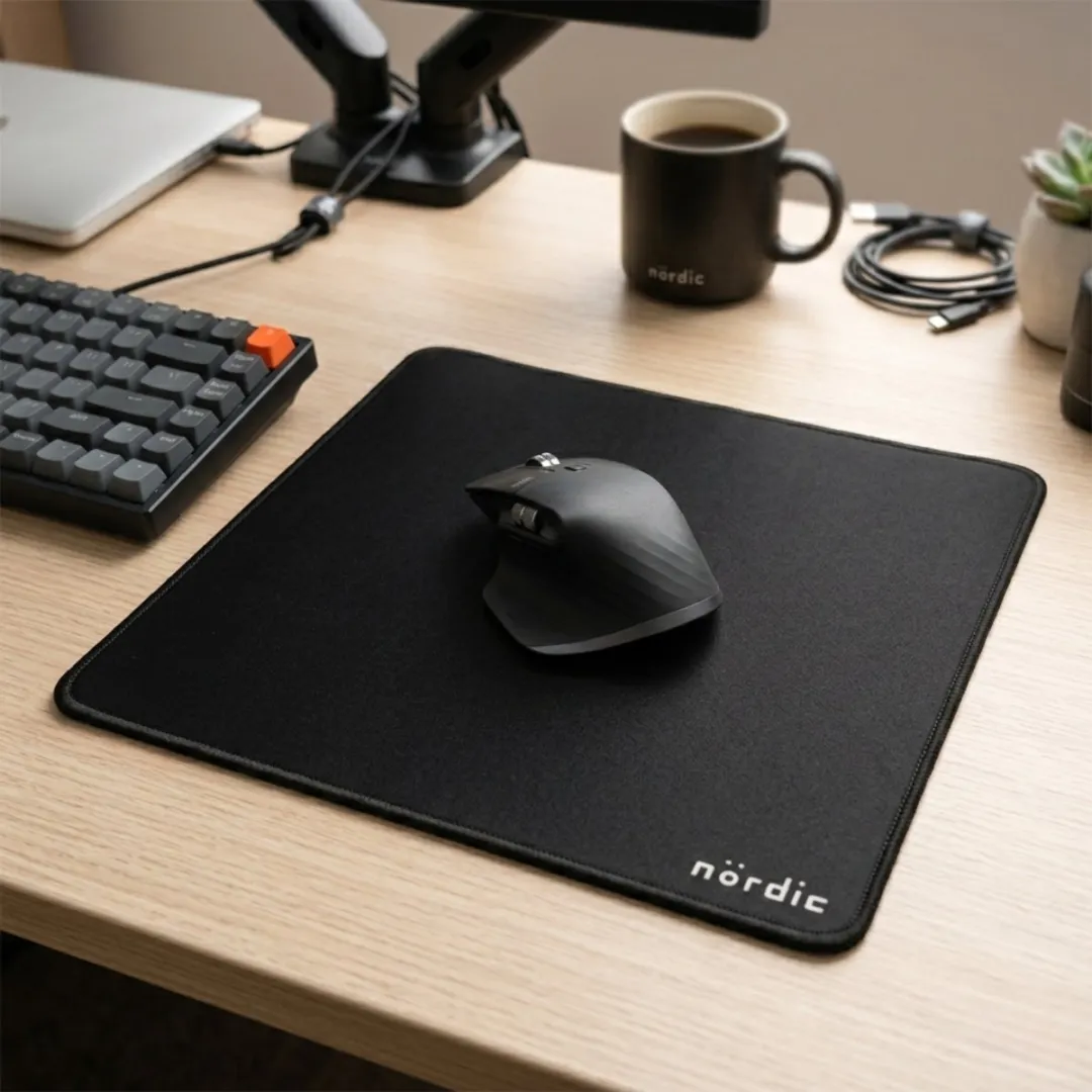 NÖRDIC GAME-N1030 Muismat - 32x27cm - Zwart