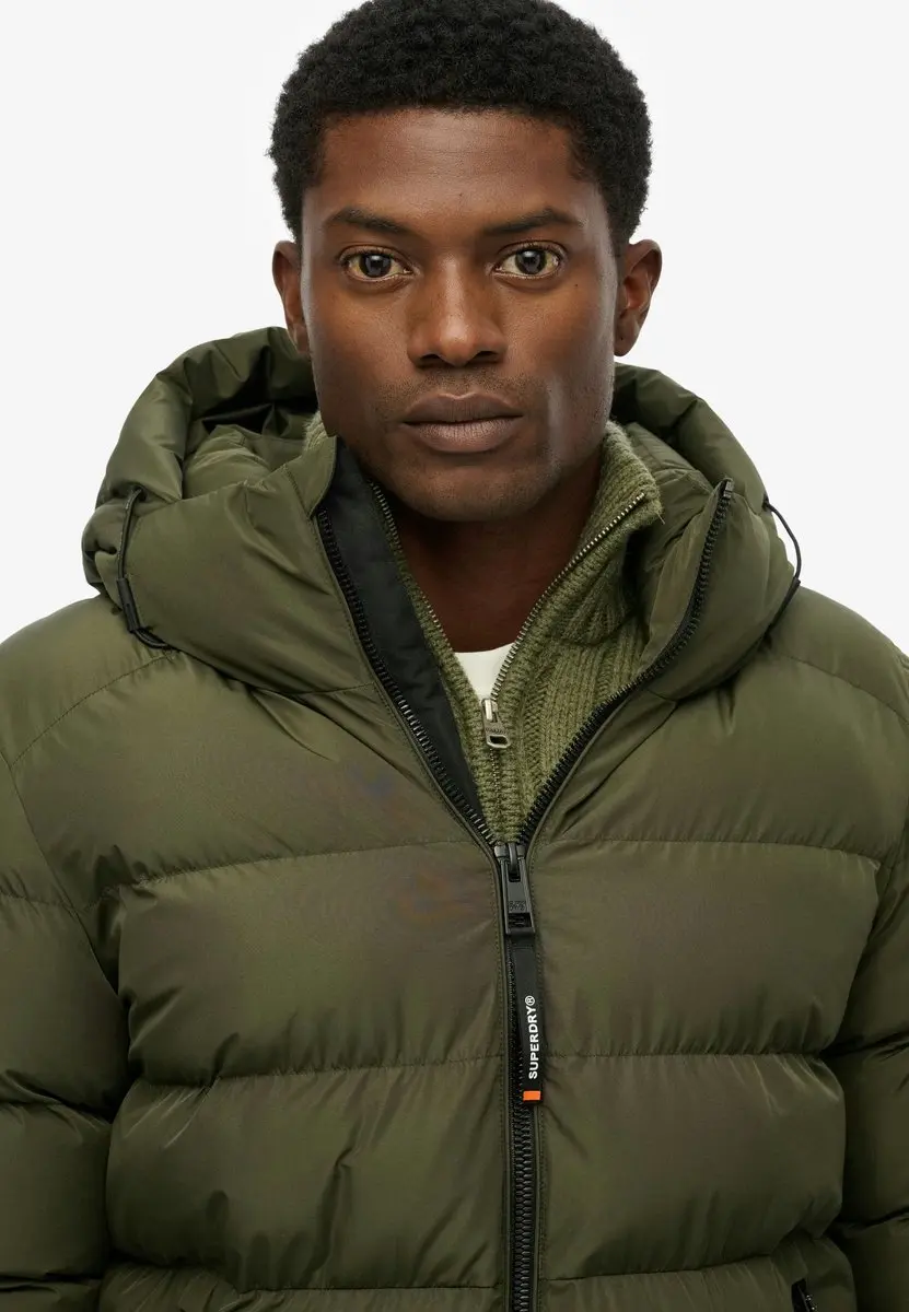 Superdry Sports Puffer Jack met Capuchon - M - afbeelding 2 van 6