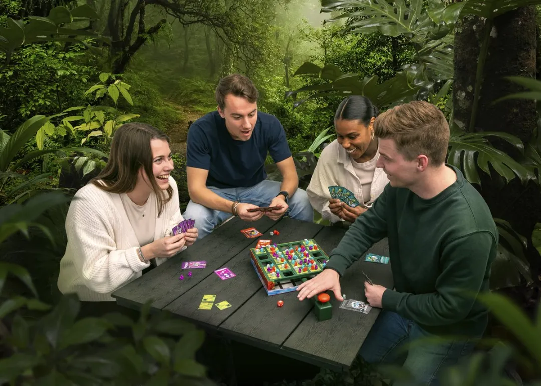 Identity Games Battle Royale Last One Standing Bordspel 18860 - 2-4 Spelers