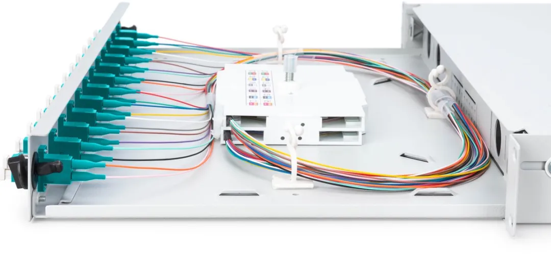 Digitus DN-96331/3 - LC OM3 patchpaneel - afbeelding 6 van 6