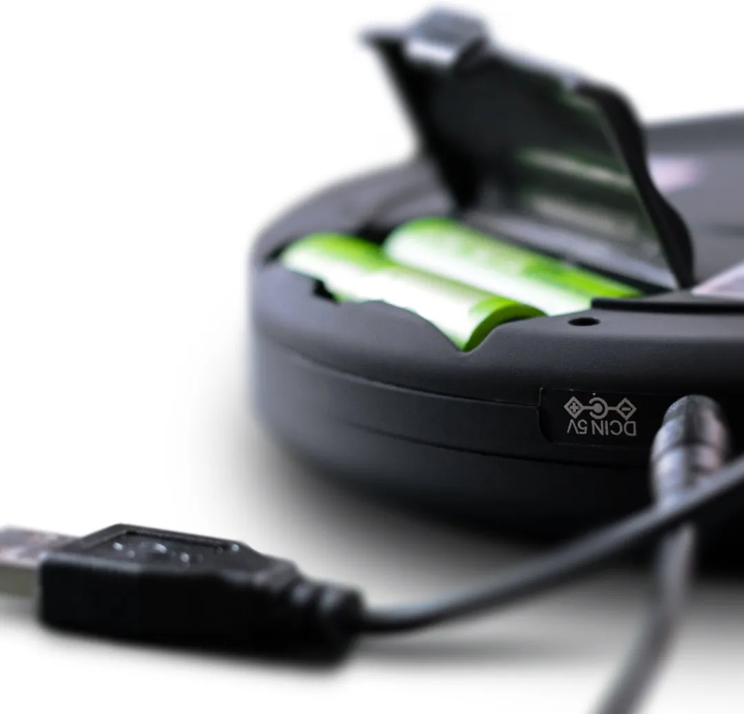 Lenco Discman Bundel - CD-300BK + PBC-50GY - Draagbare Bluetooth CD-MP3 Speler met ingebouwde Powerbank case