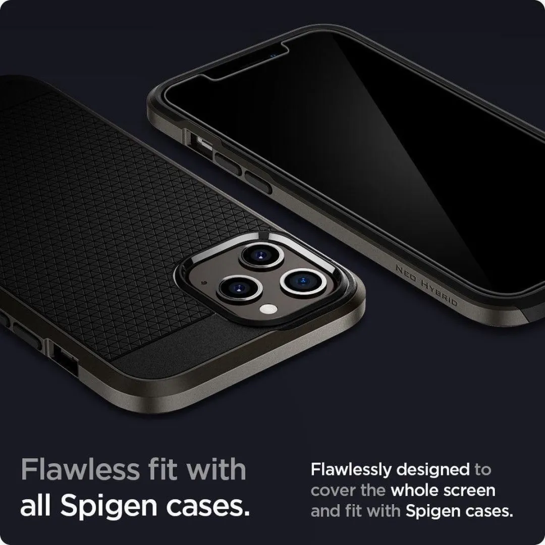 Spigen Glas.tR Slim AGL01467 iPhone 12 Pro Max Beschermglas - 2 Stuks