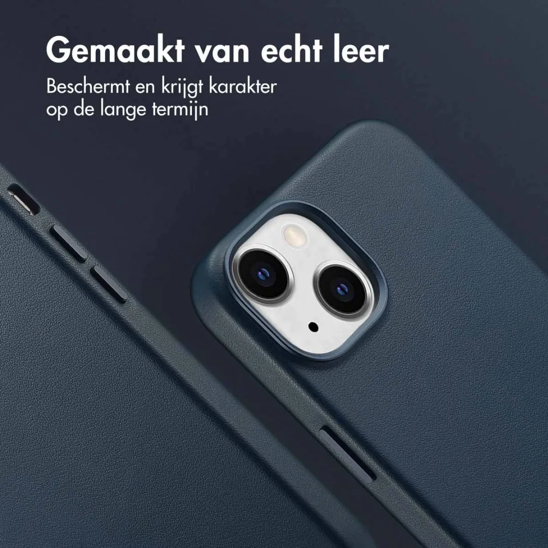 Accezz Hoesje iPhone 14 Nightfall Blue - 2 Pasjes - MagSafe