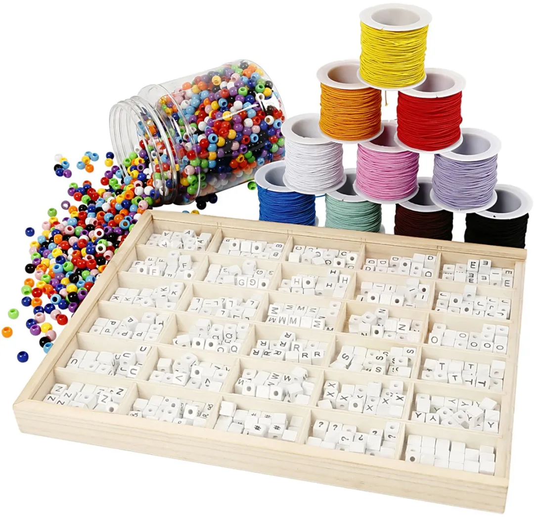 Creativ Company Materialenset Letterkralen Armbanden