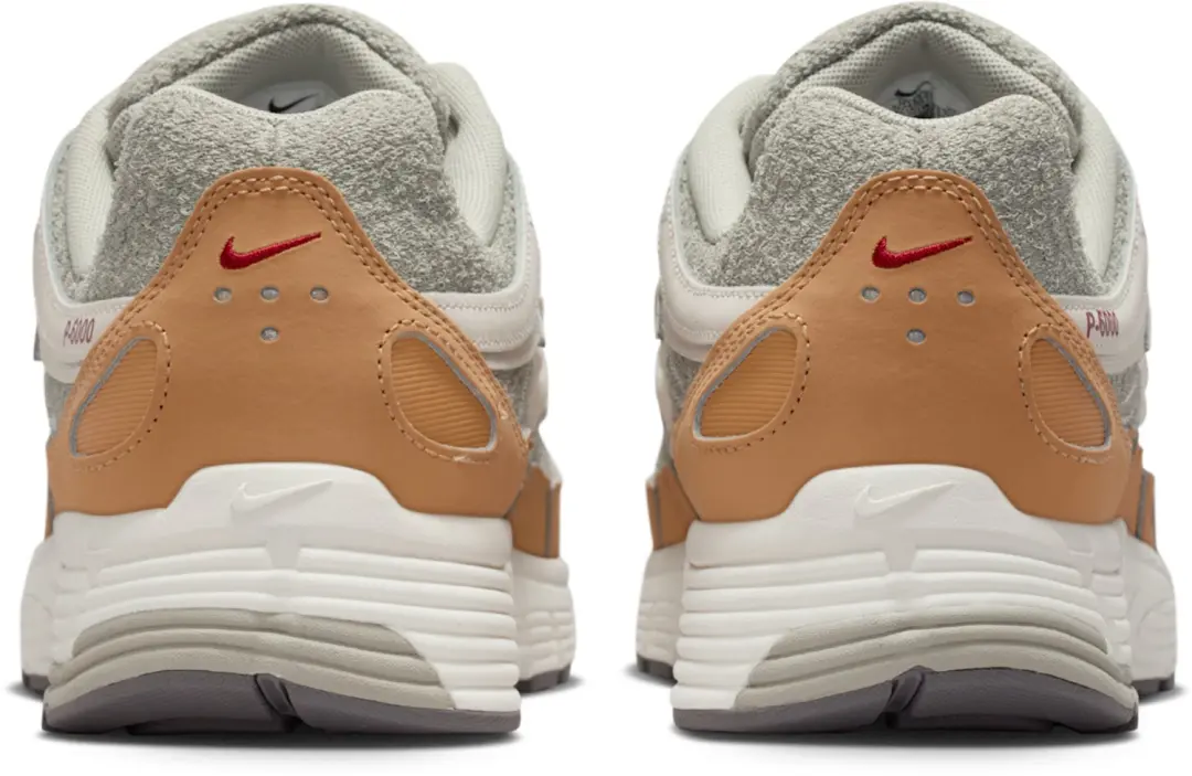 Nike P-6000 'Year of the Horse' maat 40.