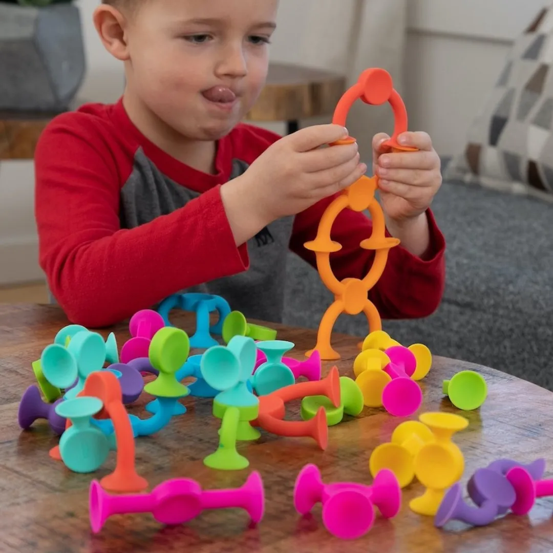 Fat Brain Toys Squigz Mini - 75-delige set van siliconen speelgoed