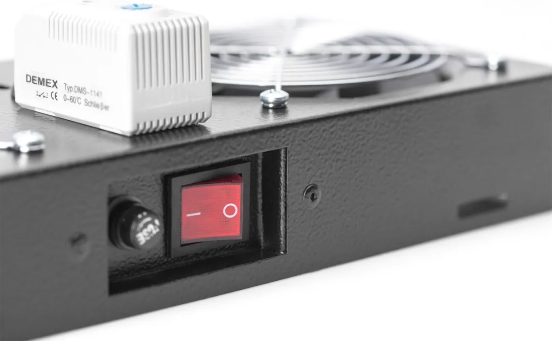 Digitus DN-19 FAN-2-WM-T-SW Rackventilator - Zwart
