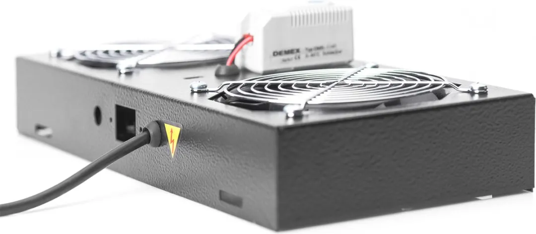 Digitus DN-19 FAN-2-WM-T-SW Rackventilator - Zwart