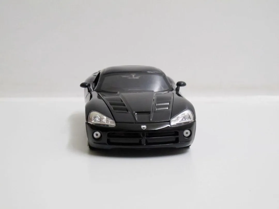 Jada Toys Letty's Dodge Viper SRT-10 1/24 - Zwart
