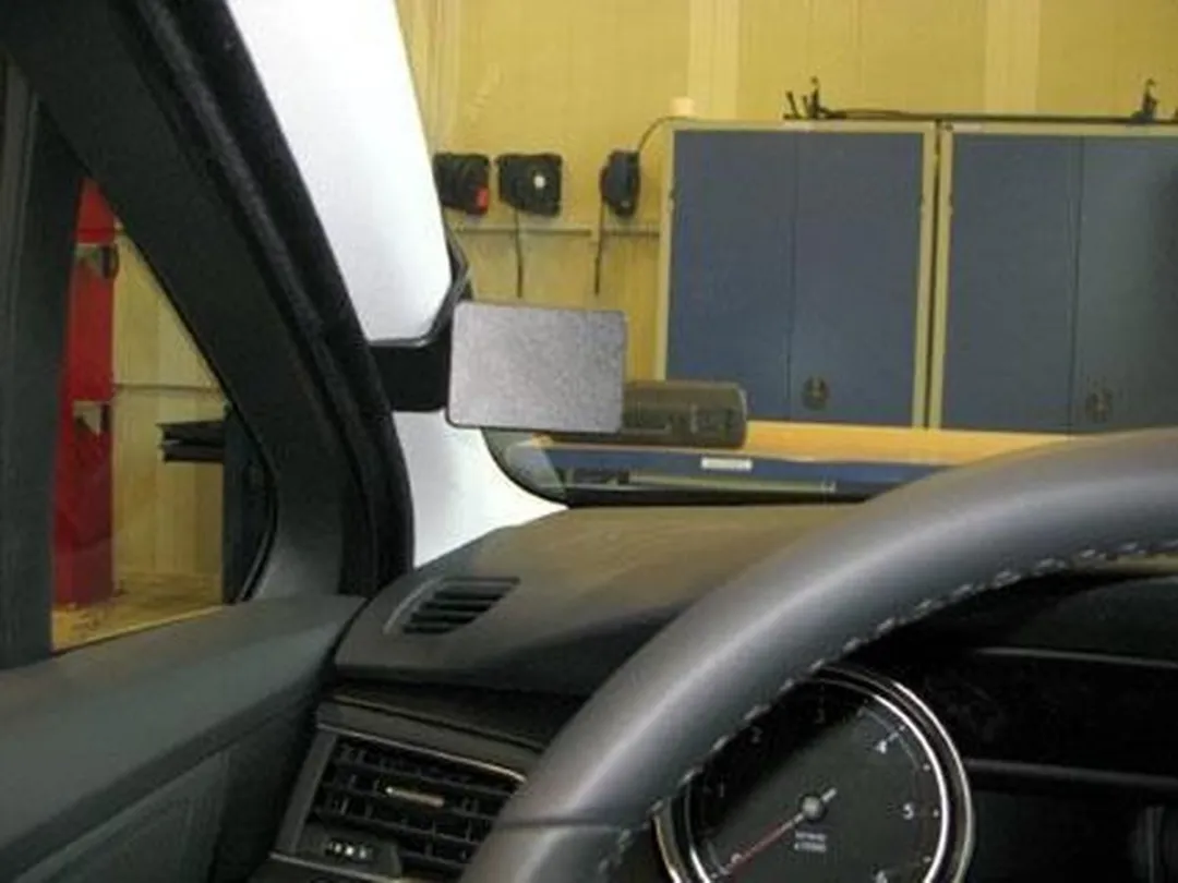 Brodit ProClip Zwart Kunststof Houder - Peugeot 508 2011-2018