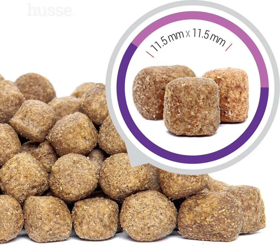 Husse Sterilised Hondenbrokken Kip - 12 kg