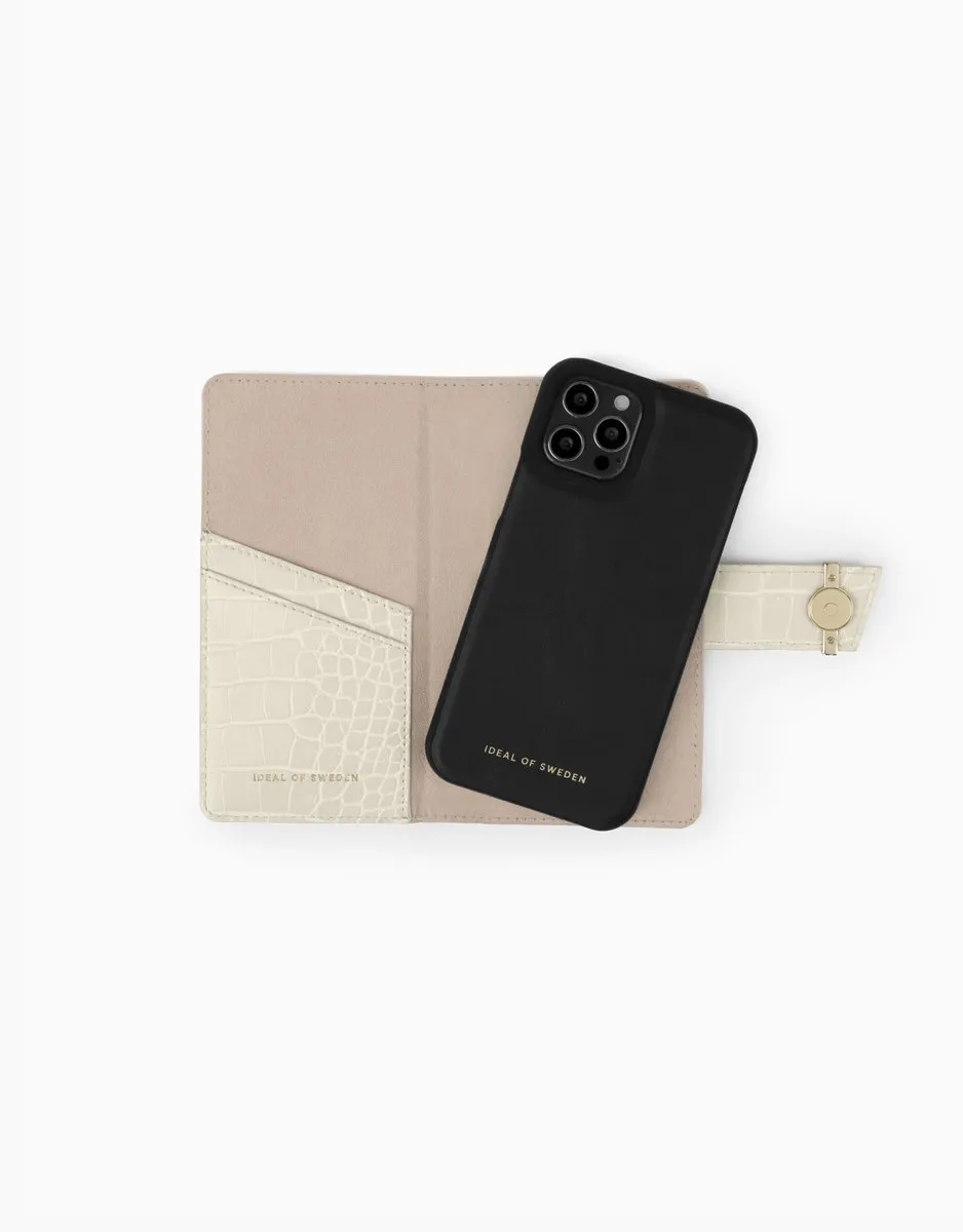 iDeal of Sweden Phone Wallet iPhone 13 Pro Beige Croco