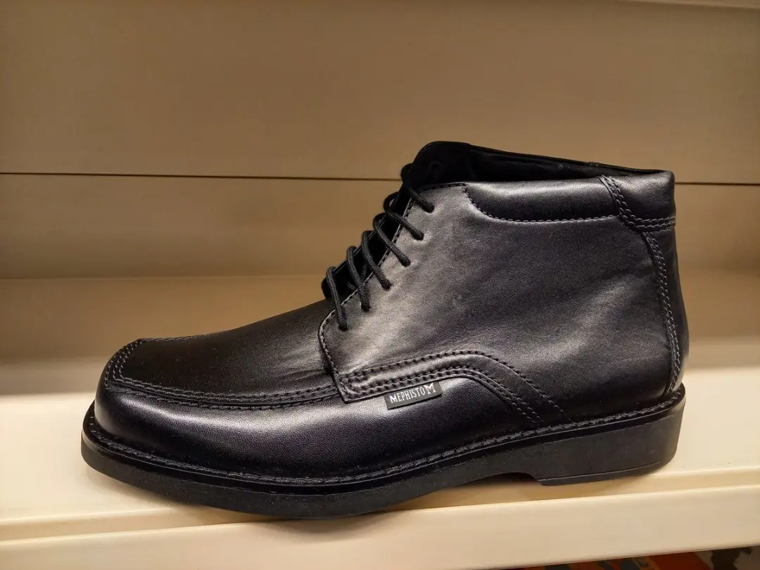 Mephisto PAKMAN black maat 8