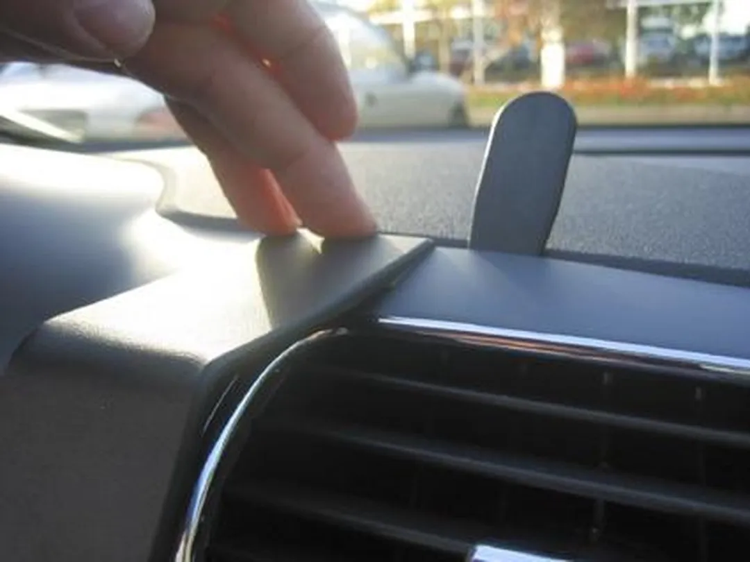 Brodit ProClip 853714 Seat Leon 2006-2012 Telefoonhouder - Zwart