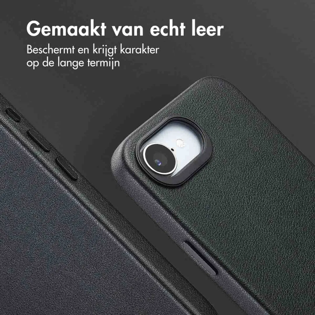 Accezz iPhone 16e Hoesje MagSafe - Black - 2 Pasjes