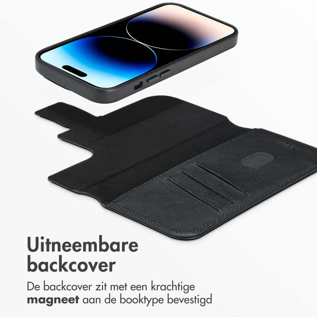 Accezz Hoesje iPhone 14 Pro - Leather Bookcase 2-in-1 - 3 Pasjes - Zwart