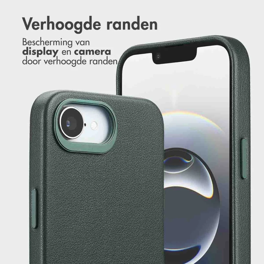 Accezz Hoesje iPhone 16e Leather Bookcase 2-in-1 - MagSafe - 3 Pasjes - Donkergroen