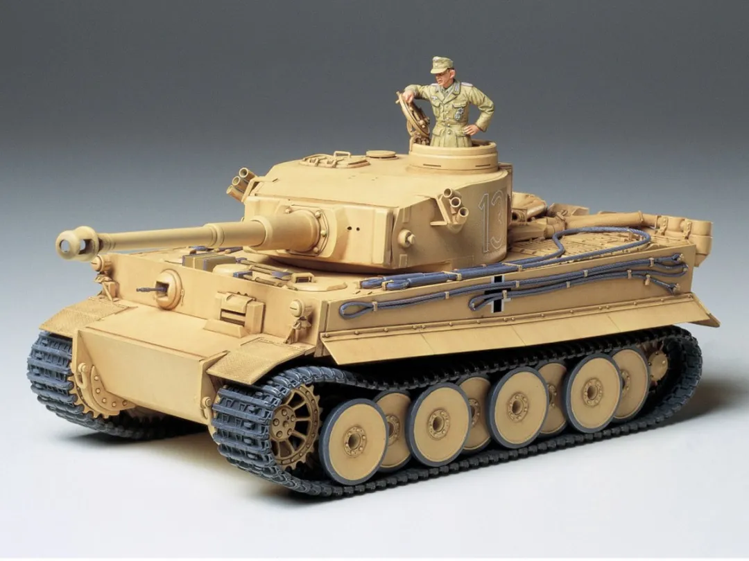 Tamiya 35227 German Tiger I Initial Production