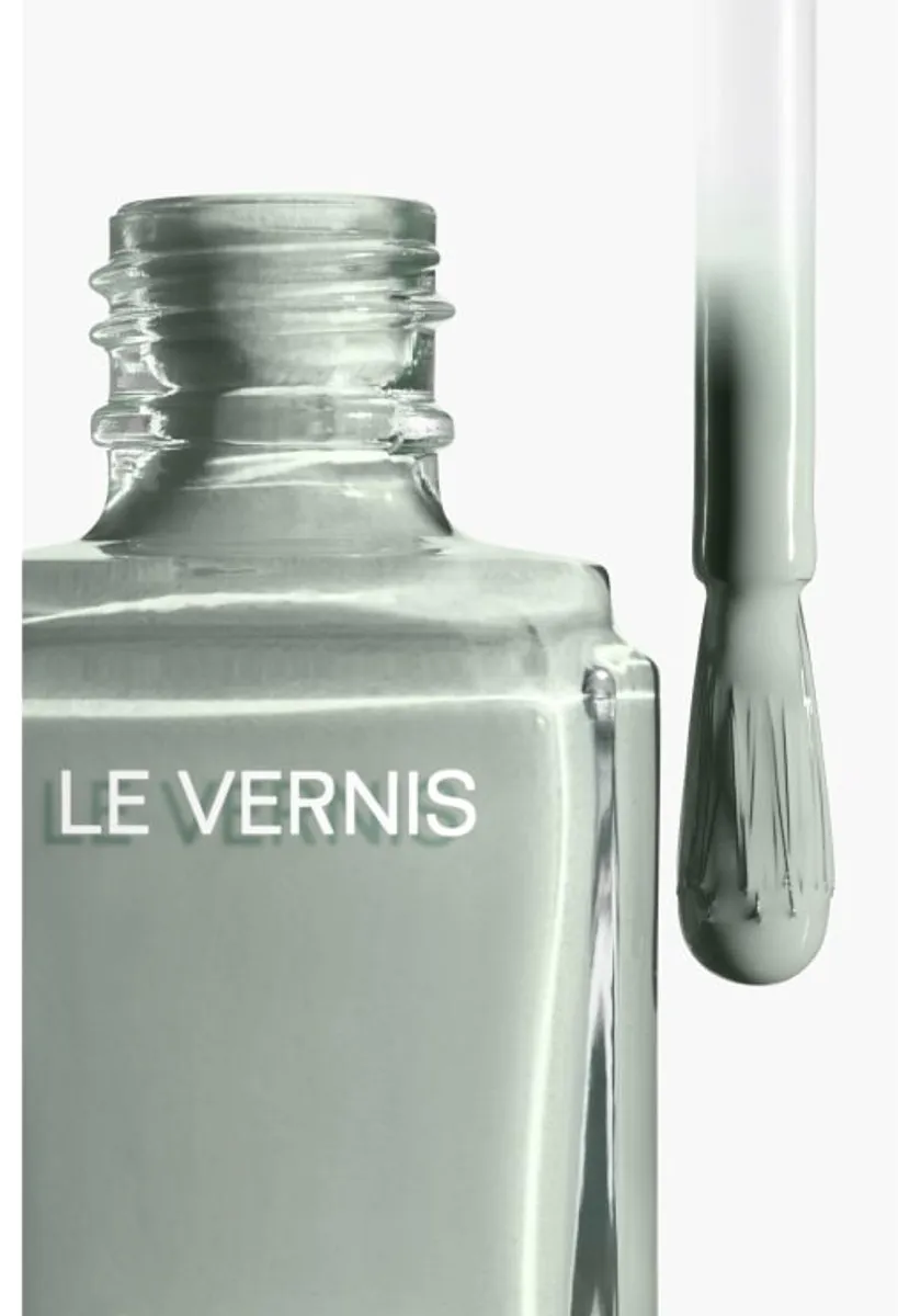 Chanel Le Vernis Nº 131 Cavalier seul Nagellak - 13ml