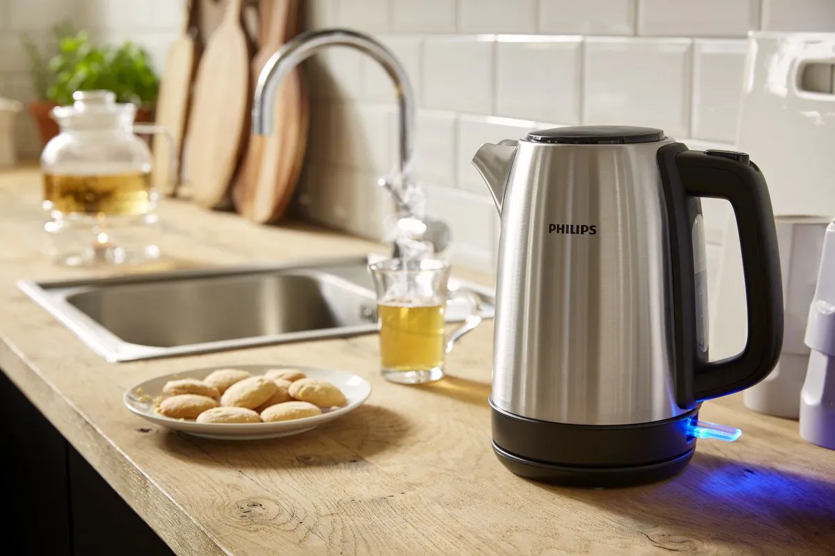 Philips Daily Collection Waterkoker HD9350/90 - 2200W - 1.7L - Roestvrij staal/Zwart
