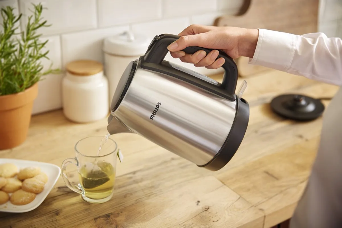 Philips Daily Collection Waterkoker HD9350/90 - 2200W - 1.7L - Roestvrij staal/Zwart