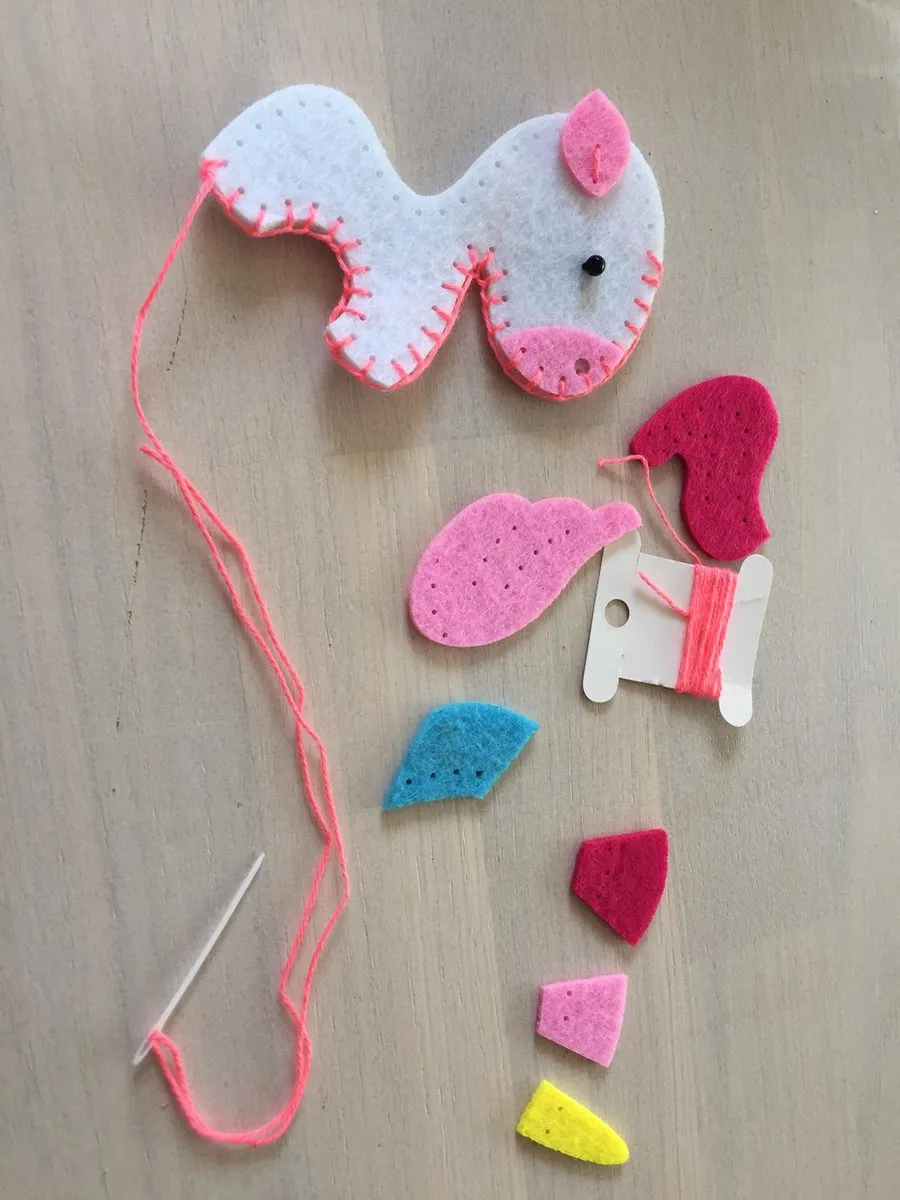Folia Haakset Unicorn Haken - 9 Stuks - 6 Kleuren