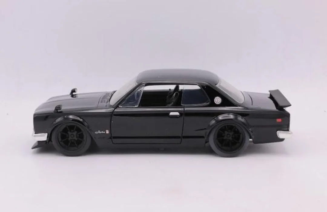 Jada Toys 1/24 Nissan Skyline 2000 GT-R Fast & Furious 6 - Zwart