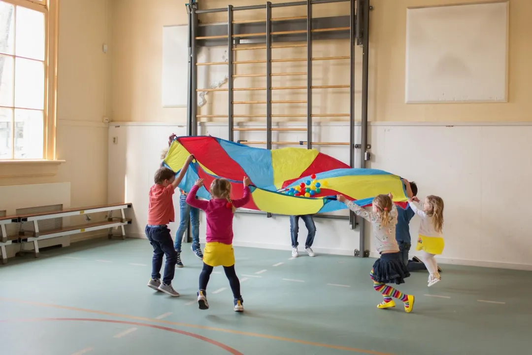 BS Toys Parachute Spel GA133 - 3 Meter Doek