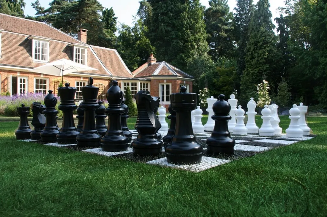 Ubergames XL Tactisch Schaakspel - Koning 30cm - 138x138cm