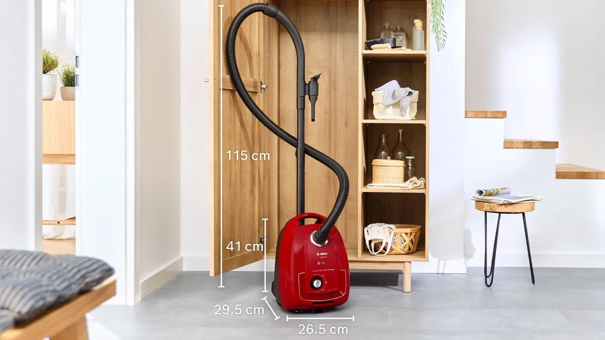 Bosch BGB38RD2 Serie 4 Stofzuiger met zak - 600W - Rood
