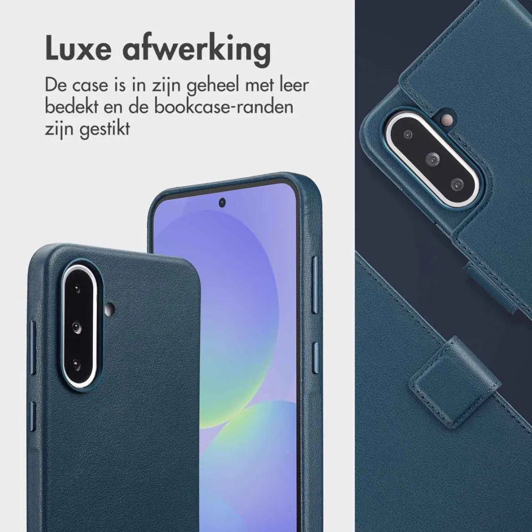 Accezz Leather Bookcase 2-in-1 Hoesje - Samsung Galaxy A36/A56 - 3 Pasjes - Nightfall Blue