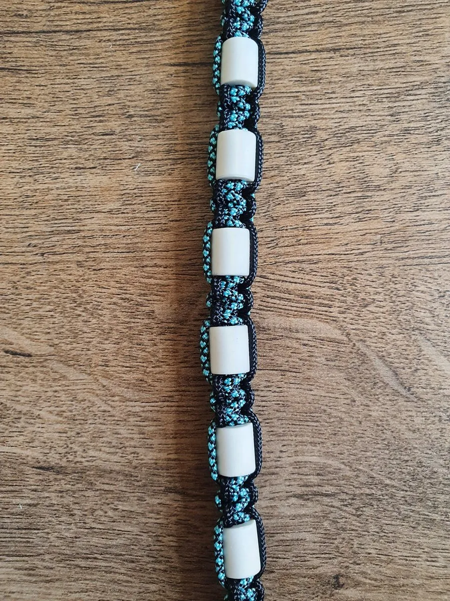 Anti-Tekenband met EM kralen 100% Natuurlijk Blauw gemeleerd Maat 60-70